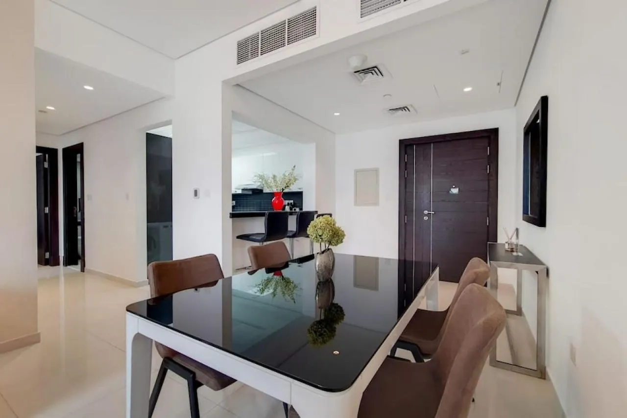 Silverene Tower B, Dubai Marina - Vibrant Two Bedroom United Arab Emirates