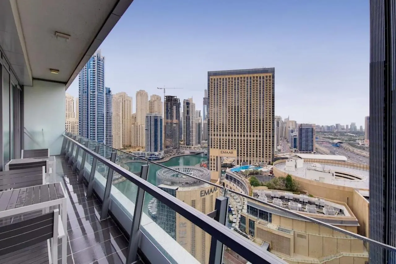 Apartment Silverene Tower B, Dubai Marina - Vibrant Two Bedroom United Arab Emirates